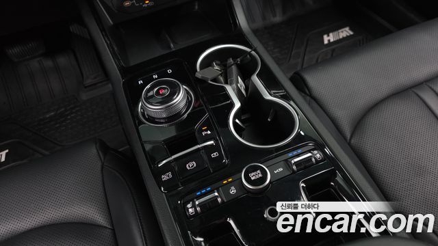 Kia K5 (III) 2.0 LPi(Rent) Prestige 2025 — фото 9