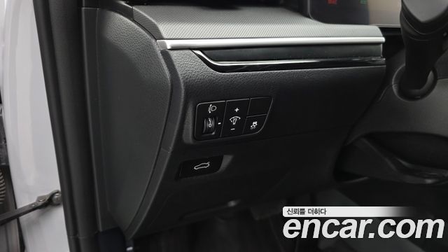 Kia K5 (III) 2.0 LPi(Rent) Prestige 2025 — фото 18