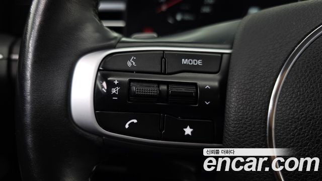 Kia K5 (III) 2.0 LPi(Rent) Prestige 2025 — фото 28