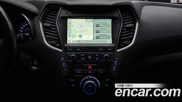 Hyundai Maxcruise Diesel(e-VGT) 2.2 2WD Exclusive Special 2015 — фото 14