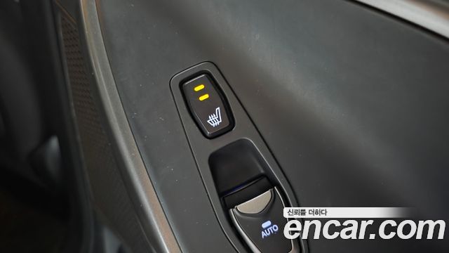 Hyundai Maxcruise Diesel(e-VGT) 2.2 2WD Exclusive Special 2015 — фото 19