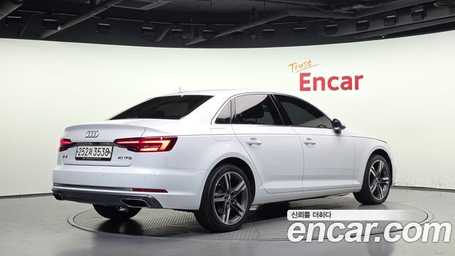 Audi A4 (B9) 40 TFSI Premium 2019 — фото 2