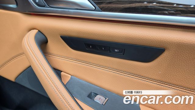 BMW 5 Series (G30) 520i M Sport 2022 — фото 19