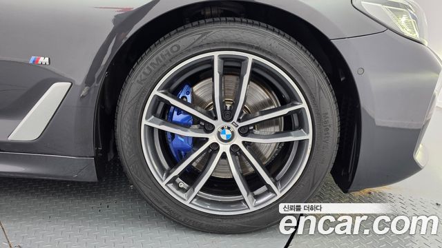 BMW 5 Series (G30) 520i M Sport 2022 — фото 21