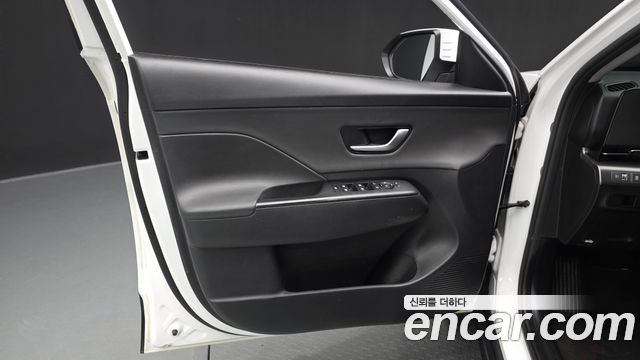 Hyundai Kona Hybrid (SX2) Premium 2023 — фото 24