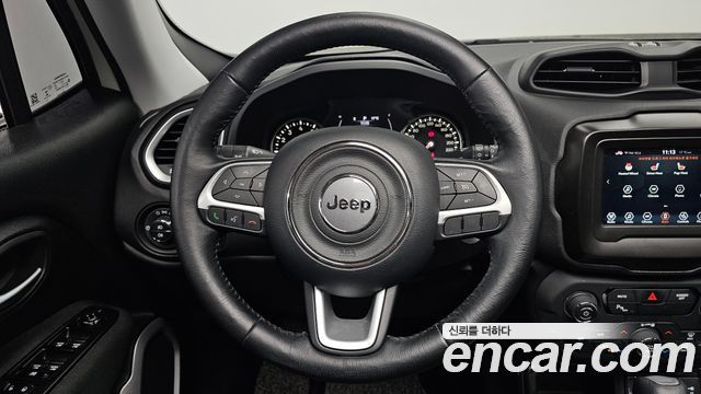 Jeep Renegade 2.4 Longitude 2020 — фото 13