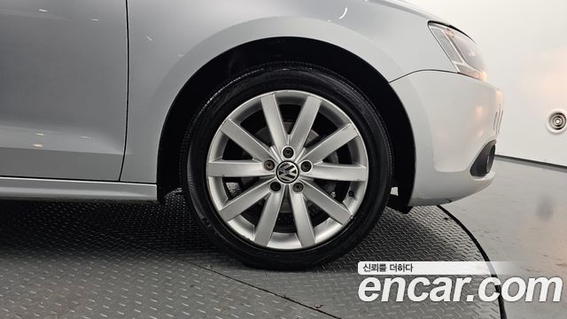 Volkswagen Jetta 2.0 TDI 6th 2013 — фото 21