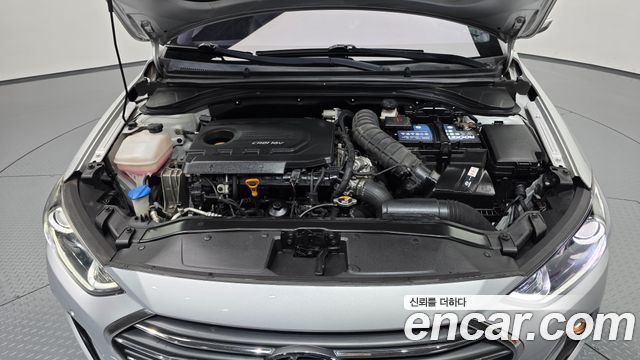 Hyundai Avante (AD) 1.6 e-VGT Premium 2016 — фото 6