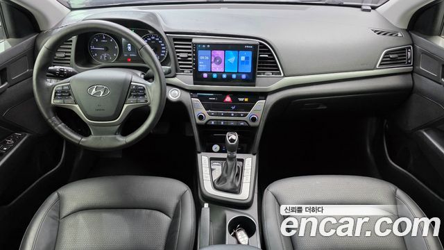 Hyundai Avante (AD) 1.6 e-VGT Premium 2016 — фото 7