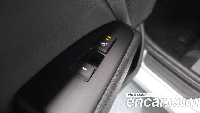 Hyundai Avante (AD) 1.6 e-VGT Premium 2016 — фото 19