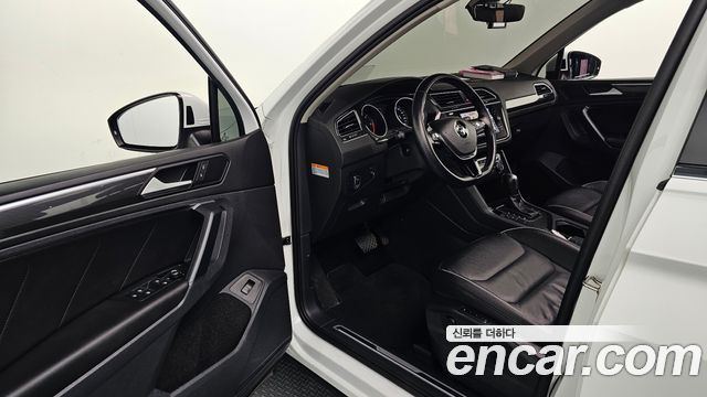 Volkswagen Tiguan (II) 2.0 TDI Prestige 2020 — фото 10