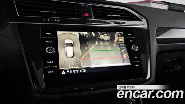 Volkswagen Tiguan (II) 2.0 TDI Prestige 2020 — фото 15