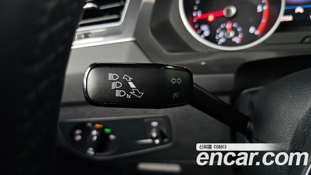 Volkswagen Tiguan (II) 2.0 TDI Prestige 2020 — фото 31