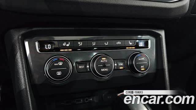 Volkswagen Tiguan (II) 2.0 TDI Prestige 2020 — фото 35