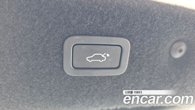 Jaguar XF (X260) 20d Prestige AWD 2017 — фото 20