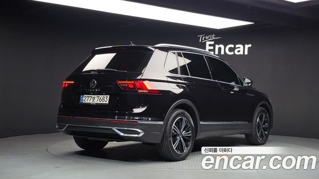 Volkswagen Tiguan (II) 2.0 TDI Premium 2021 — фото 2