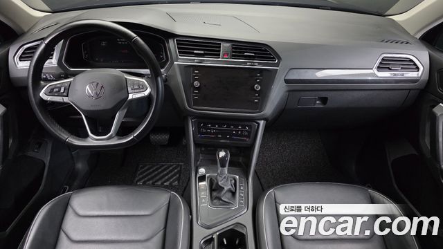 Volkswagen Tiguan (II) 2.0 TDI Premium 2021 — фото 7