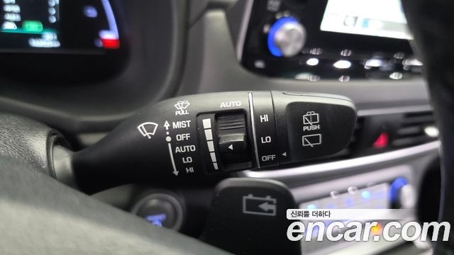 Hyundai Kona Electric Premium 2019 — фото 20