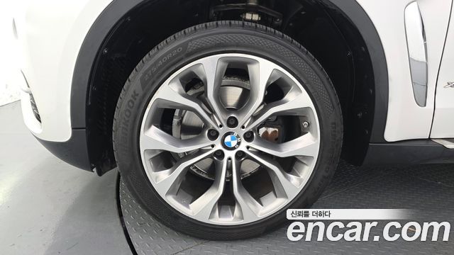 BMW X6 (F16) xDrive 30d 2019 — фото 5