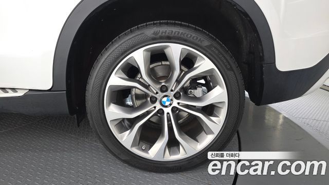 BMW X6 (F16) xDrive 30d 2019 — фото 21