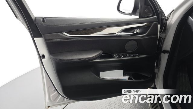 BMW X6 (F16) xDrive 30d 2019 — фото 24