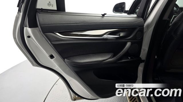 BMW X6 (F16) xDrive 30d 2019 — фото 25