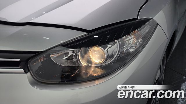 Renault Korea SM3 Neo SE 2018 — фото 22