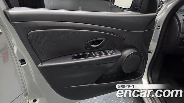 Renault Korea SM3 Neo SE 2018 — фото 24