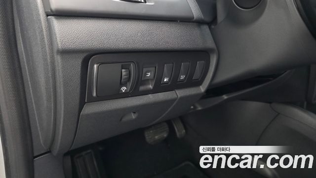 Renault Korea SM3 Neo SE 2018 — фото 27