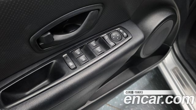 Renault Korea SM3 Neo SE 2018 — фото 28