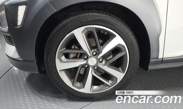 Hyundai Kona 1.6 Turbo 2WD Premium 2018 — фото 5