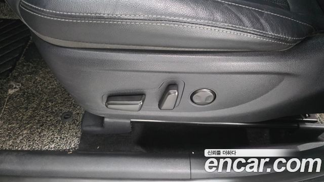 Hyundai Santa Fe (TM) Gasoline 2.0T 2WD Prestige 2020 — фото 32