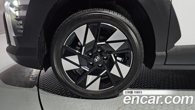 Hyundai Kona (SX2) Gasoline 1.6 Turbo 2WD Modern 2023 — фото 5