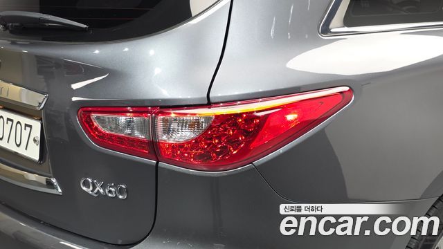 Infiniti QX60 3.5 AWD 2015 — фото 23