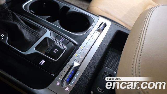 Kia Carnival (IV) Diesel 9-Seater Prestige 2021 — фото 17