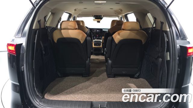 Kia Carnival (IV) Diesel 9-Seater Prestige 2021 — фото 20