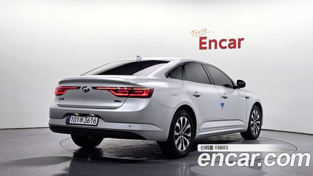 Renault Korea SM6 1.3 TCe LE 2022 — фото 2