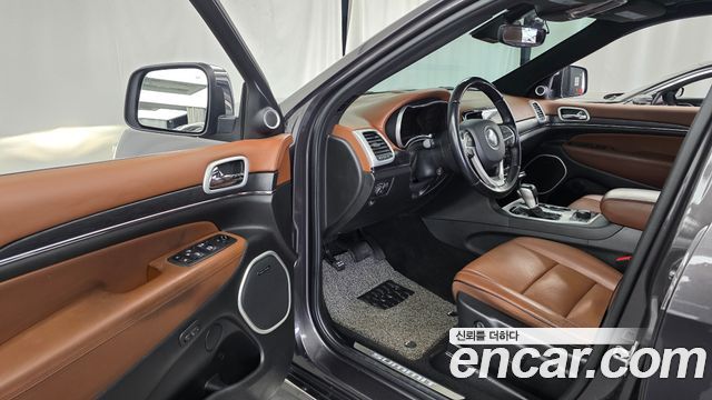 Jeep Grand Cherokee 3.6 Summit WK2 2021 — фото 10