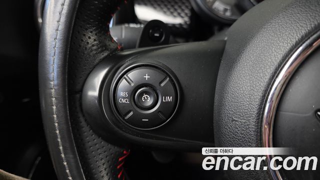 MINI Cooper S 5Door Standard 3rd 2019 — фото 29