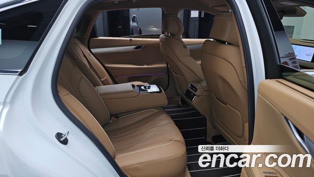 Genesis G80 (RG3) Gasoline 2.5 Turbo AWD 2025 — фото 16