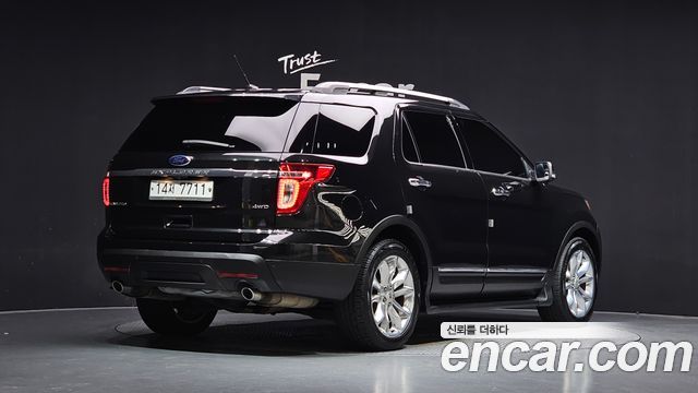 Ford Explorer 3.5 Limited 4WD 5th 2014 — фото 2