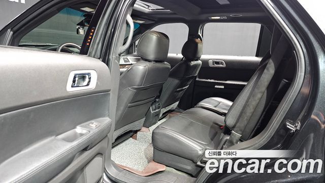 Ford Explorer 3.5 Limited 4WD 5th 2014 — фото 12