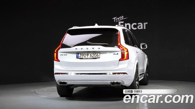 Volvo XC90 (II) B6 Inscription 2021 — фото 4