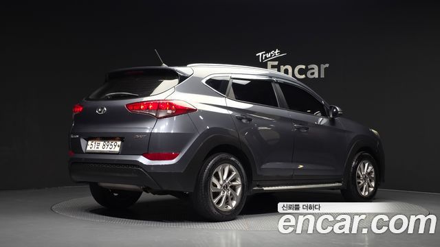 Hyundai Tucson Diesel 1.7 2WD Modern 2016 — фото 2