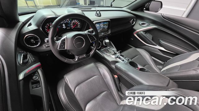 Chevrolet Camaro SS 6.2 V8 2017 — фото 7