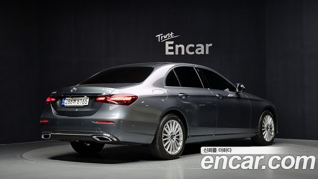 Mercedes-Benz E-Class (W213) E250 Exclusive 2022 — фото 2