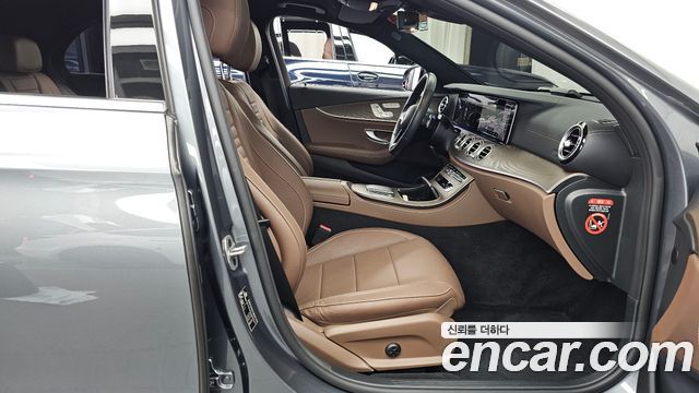 Mercedes-Benz E-Class (W213) E250 Exclusive 2022 — фото 11