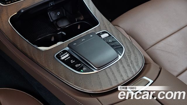 Mercedes-Benz E-Class (W213) E250 Exclusive 2022 — фото 34