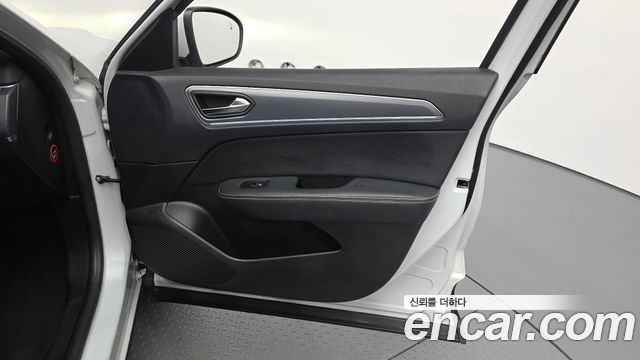 Renault Korea XM3 1.6 GTe RE 2022 — фото 24