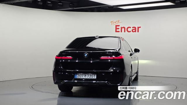 BMW 7 Series (G70) 740d xDrive M Sport 2025 — фото 4